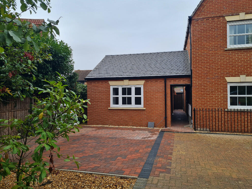 Main image of property: Milestone Close, Eaton Ford, Cambridgeshire, PE19 7DA