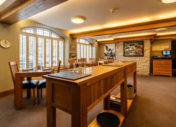 Restaurant 2