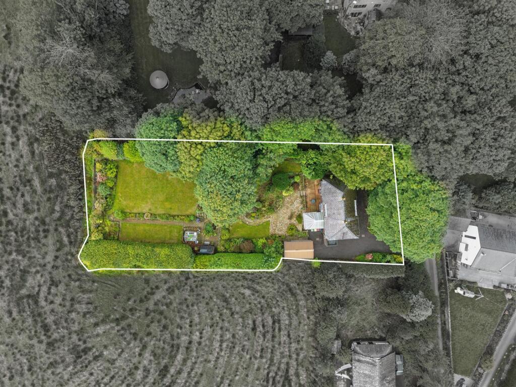 House in Bolton, Greater Manchester - View 4