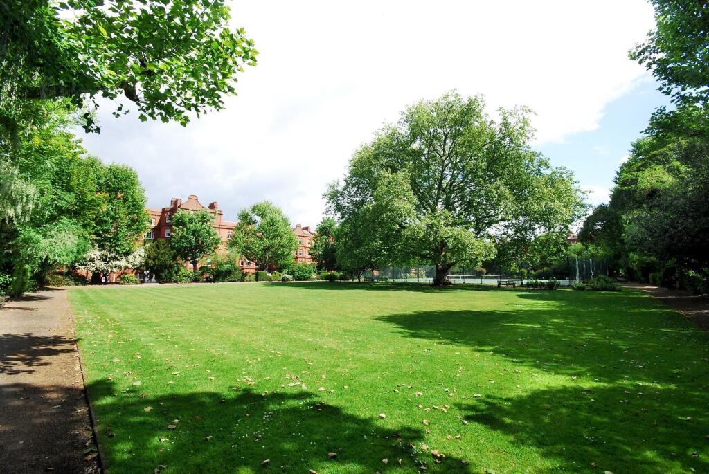 Property photo 11
