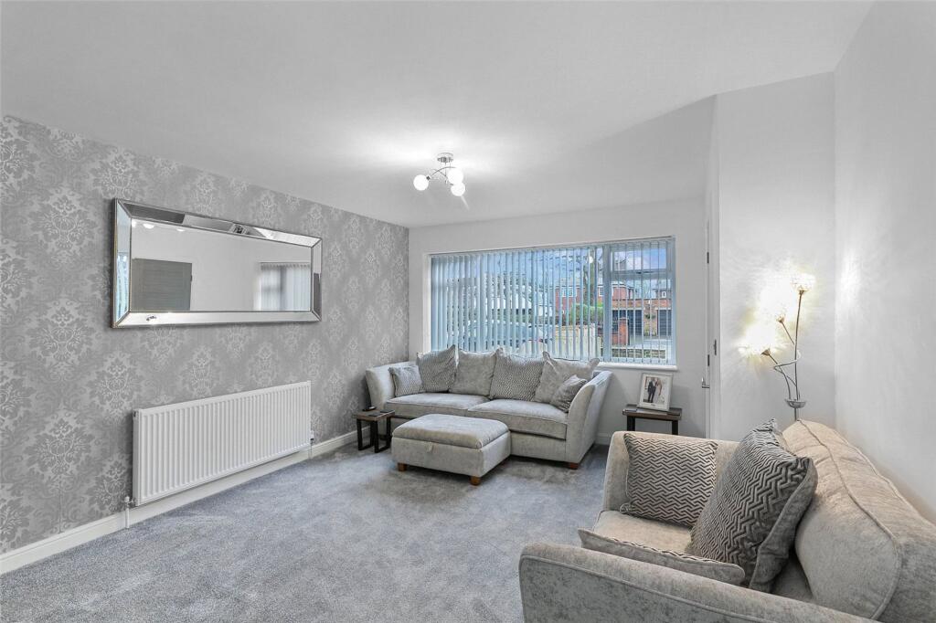 Chevet Lane, Wakefield, WF2 photo 3