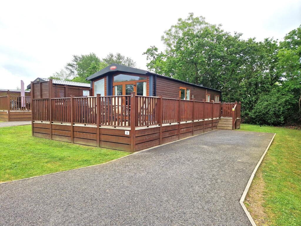 2-bed caravan on The Fairways, Finlake Holiday Park, Newton Abbot, £75,000