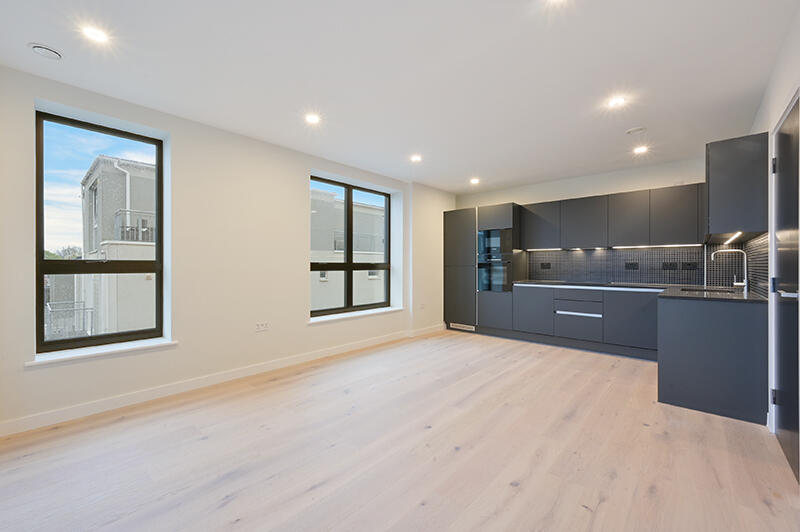 Main image of property: Sarsen House, Middle Road, Hanwell, Ealing
