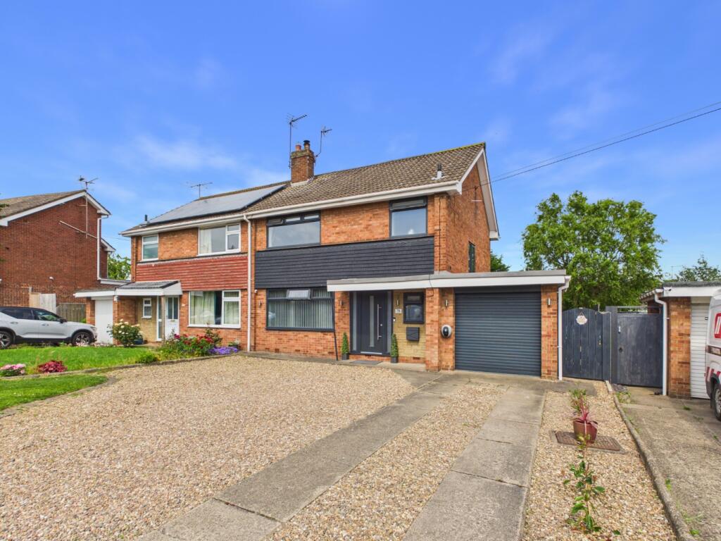 Main image of property: St Leonards Road, Molescroft, East Riding Of Yorkshire, HU17 7HP