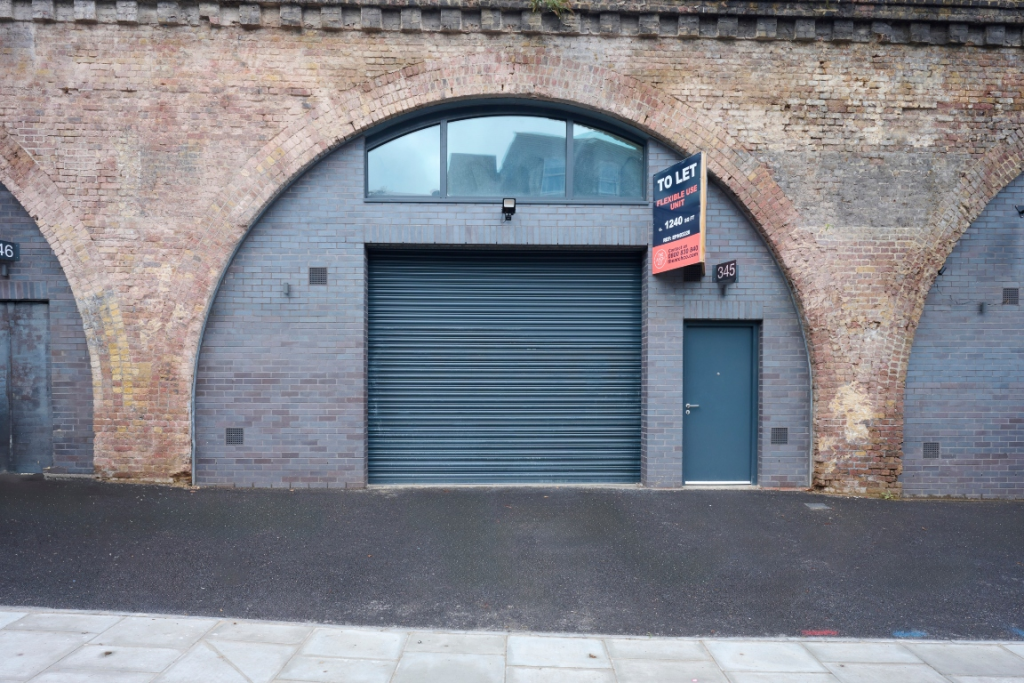 The front of an arch.