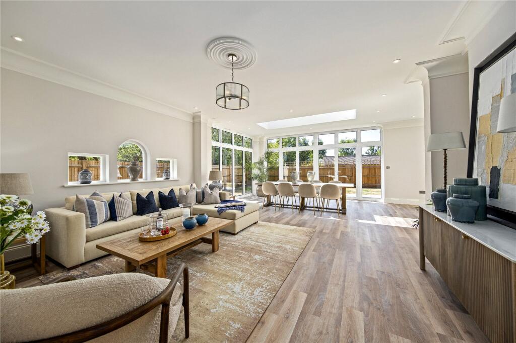 Main image of property: High Street, Hampton Hill