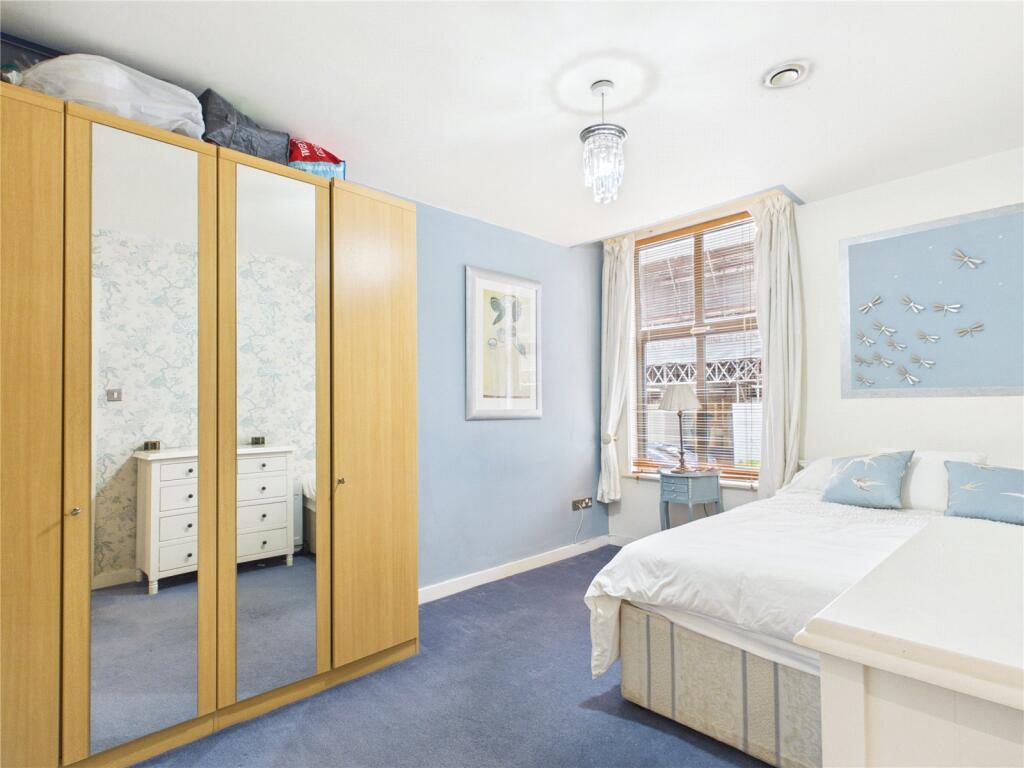 Apartment in Liverpool - View 3
