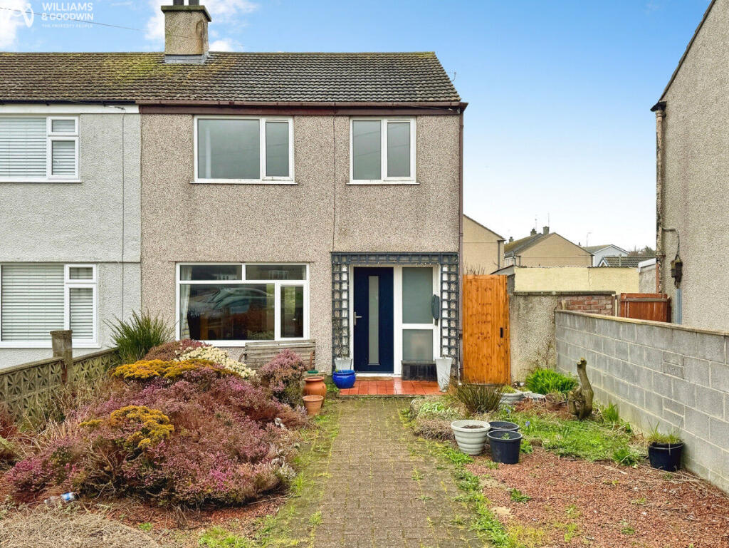 Main image of property: Waen Fawr, Holyhead, Anglesey, LL65