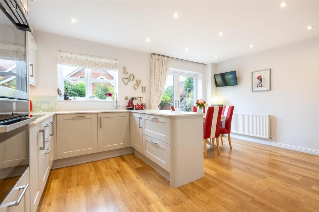 Tythe Barn Lane, Shirley, Solihull photo 3
