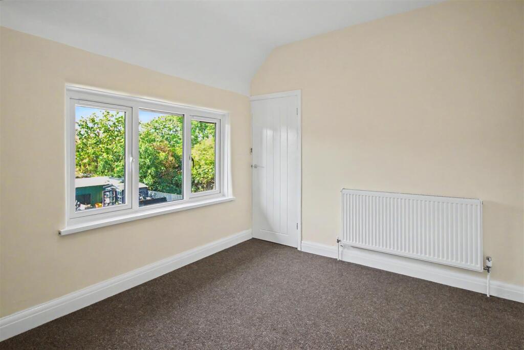 House in Northampton - View 5