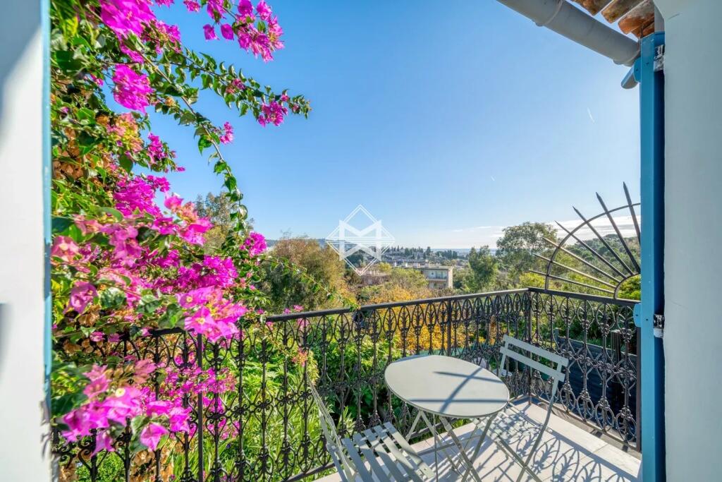 Main image of property: Provence-Alps-Cote d`Azur, Alpes-Maritimes, Cannes