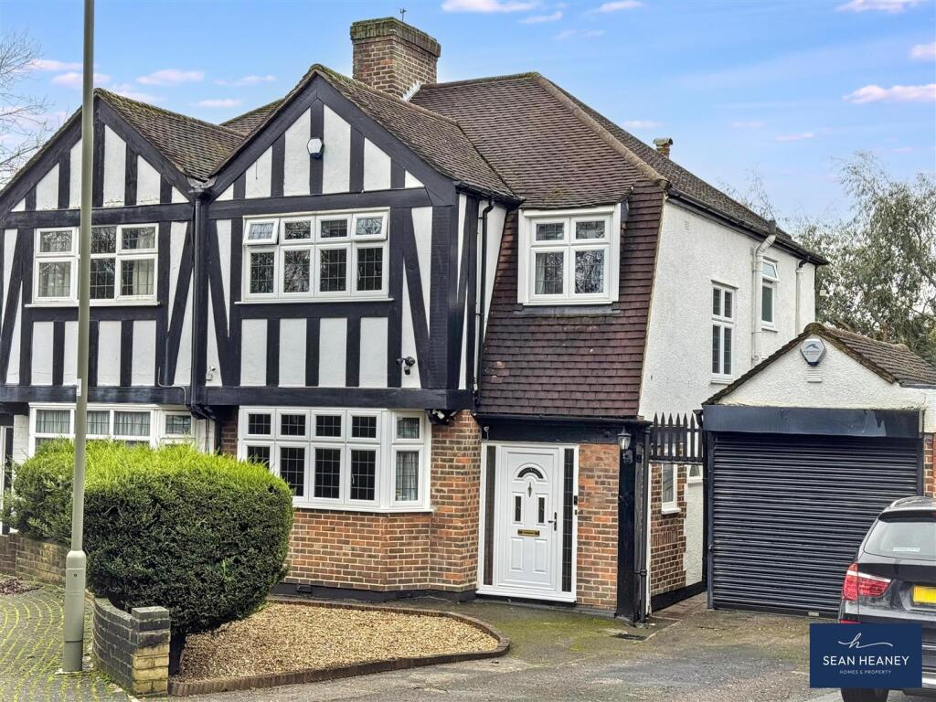 Main image of property: Great North Road, New Barnet, Barnet