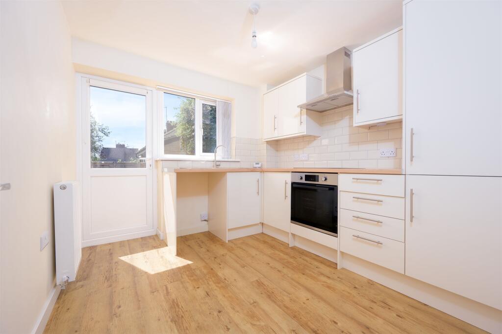 House in Kettering, Leisure Village - View 2