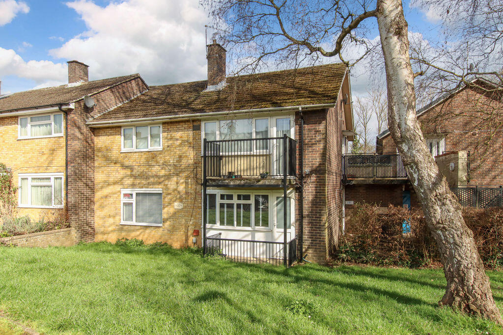 Main image of property: Marlins Turn, Hemel Hempstead