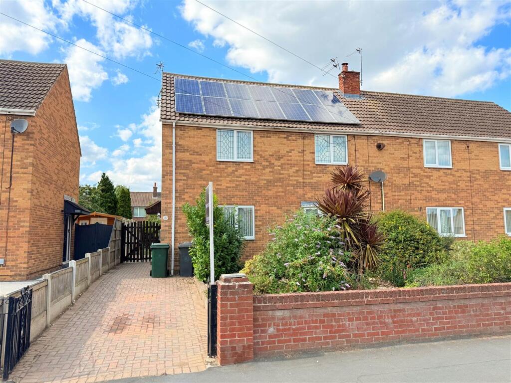 3-bed semi-detached on Chapel Lane, Branton, Doncaster, £165,000