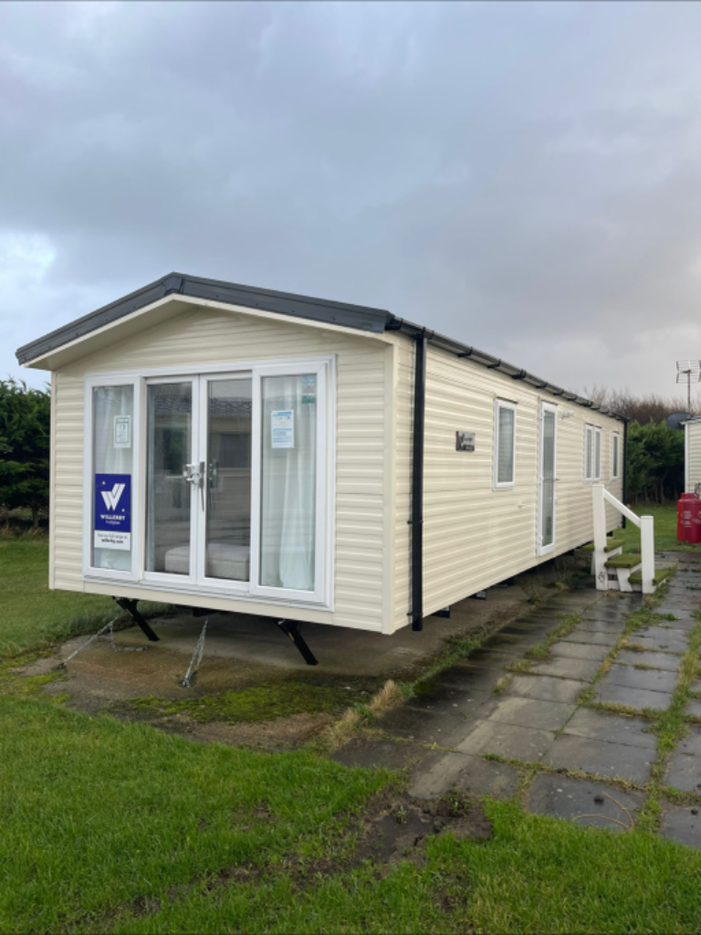 2-bed caravan on www.fourseasonsparks.com , Denbigh LL16, £30,000