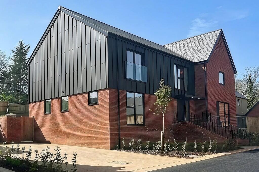 Main image of property: Long Ashton,
Bristol,
BS48 3QS