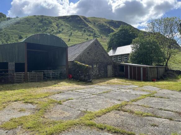 DUTCH BARN