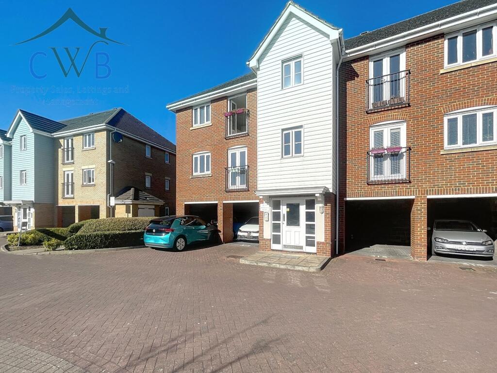 Main image of property: Sherwood Avenue, Larkfield, ME20