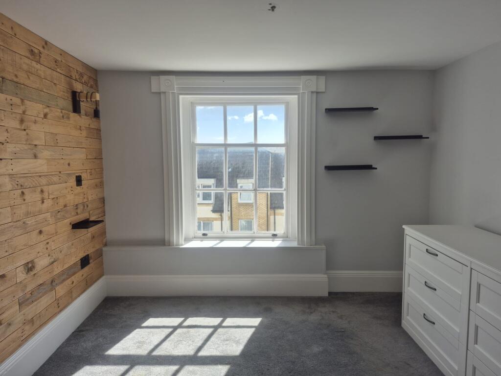 Apartment in Canterbury - View 3