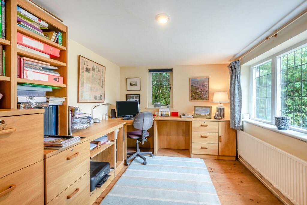 House in Salisbury, Bemerton Heath - View 5