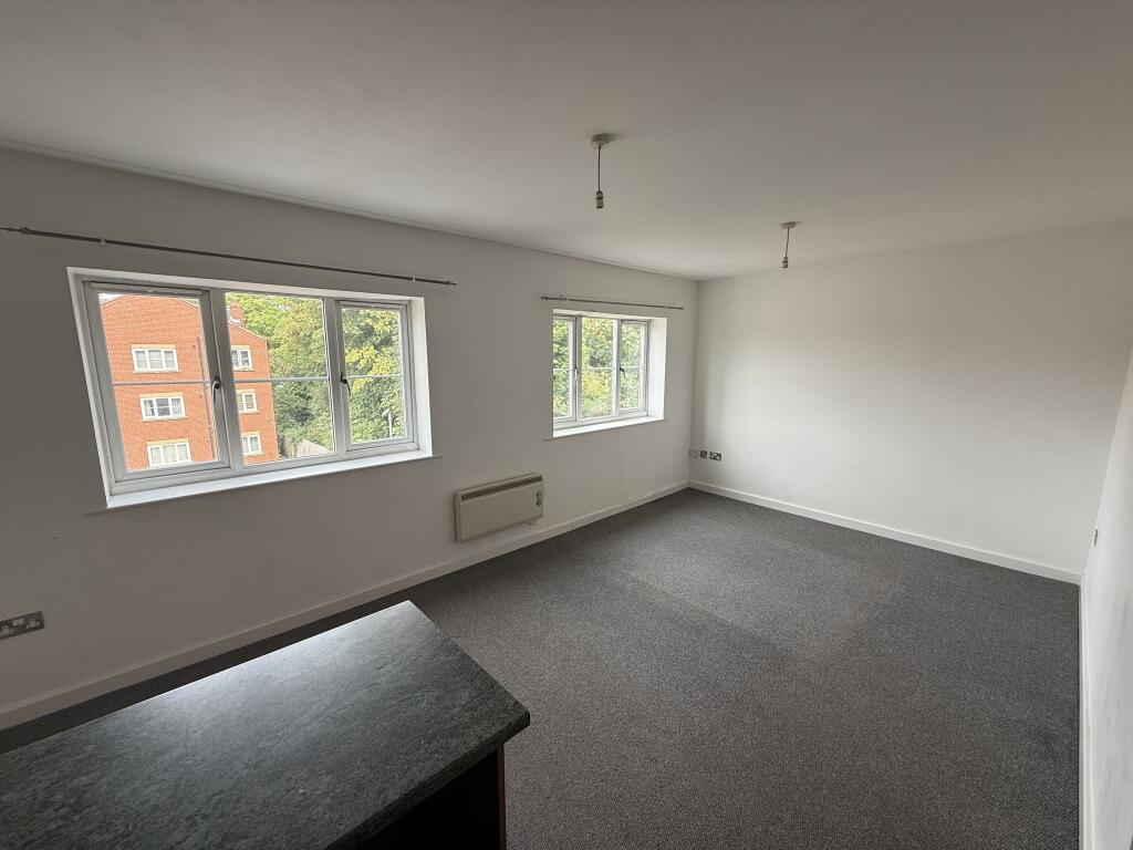 Apartment in East Staffordshire, Branston - View 4