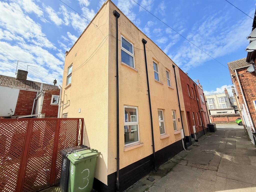Main image of property: St. Peters Plain, Great Yarmouth