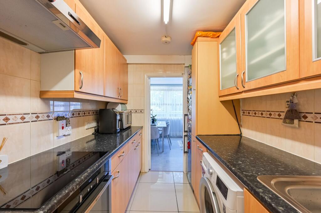 Apartment in London - View 2