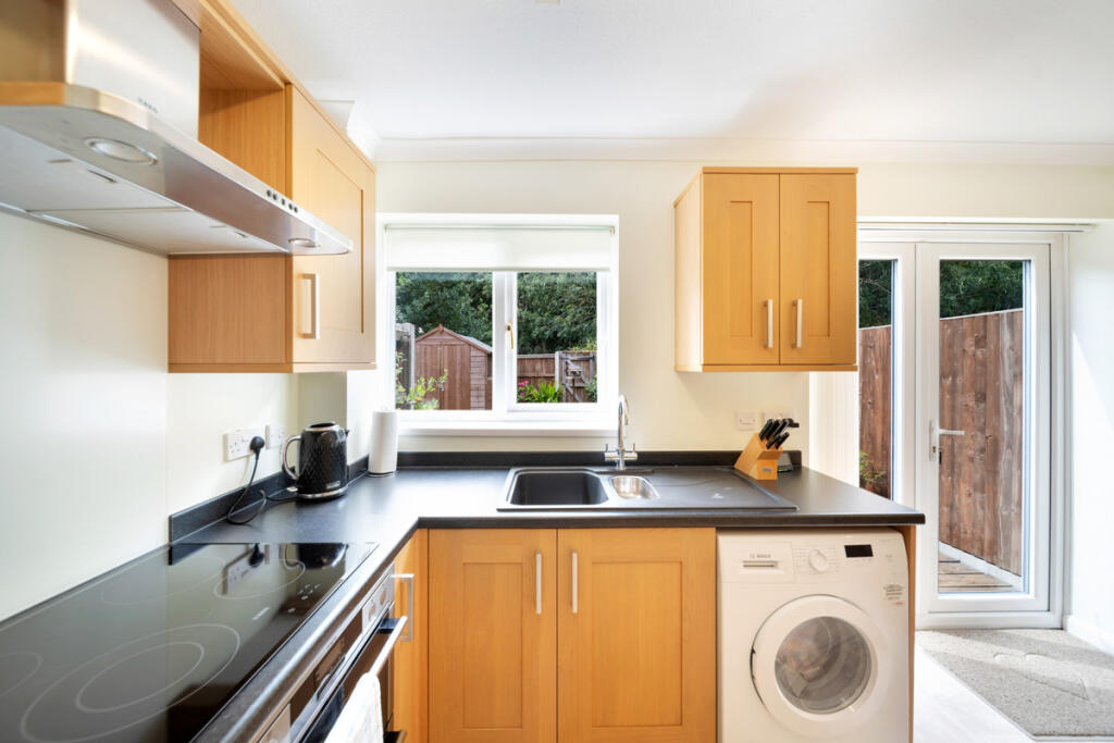 House in Babergh, Shotley - More