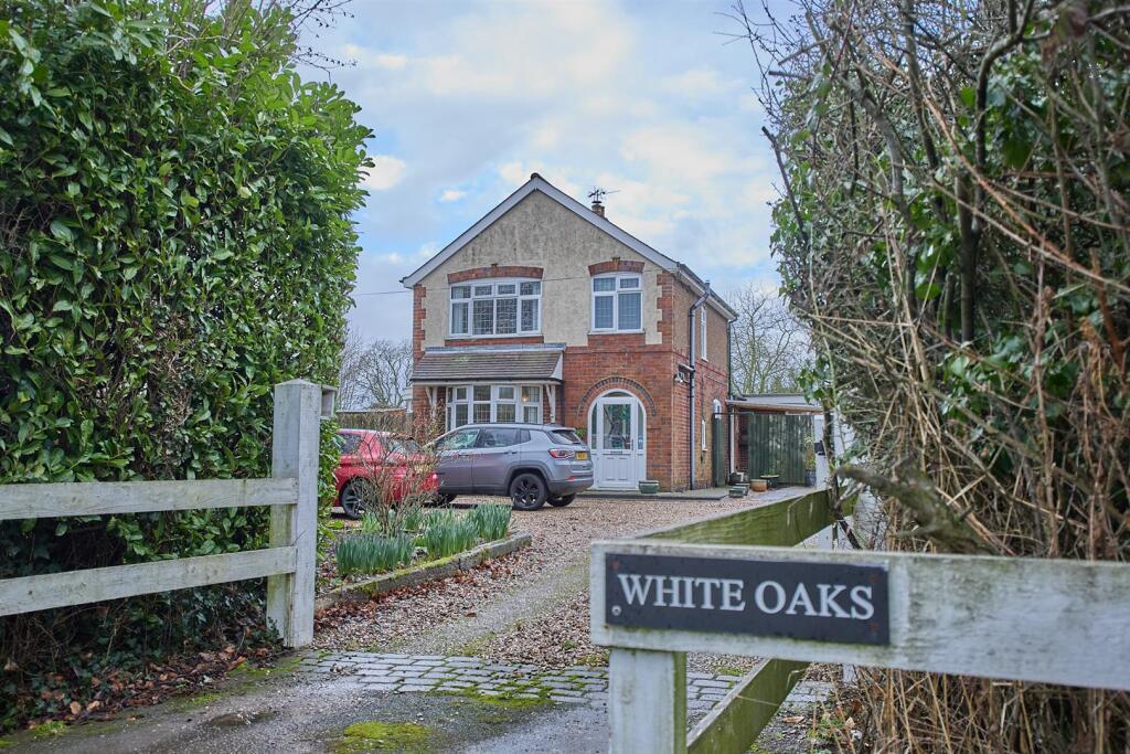 Main image of property: Carrs Hill, Barwell