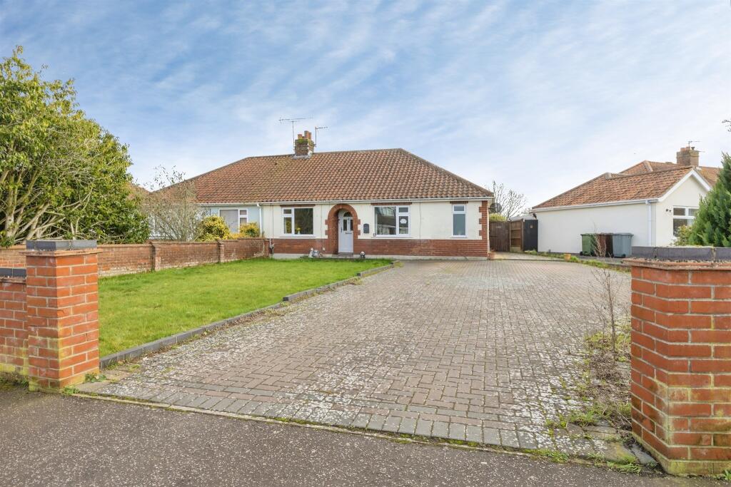 Main image of property: Links Avenue, Norwich