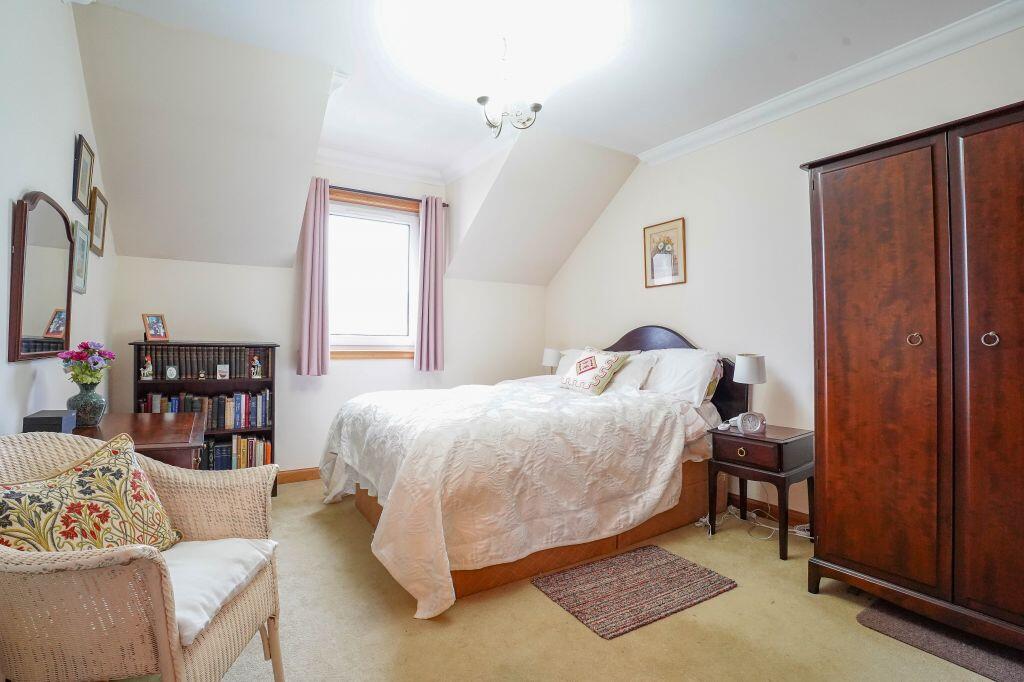 5A, Millennium Court, Largs, KA30 8SZ photo 2