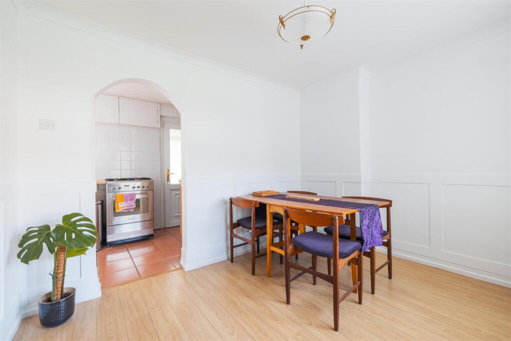 House in Neston, Clayhill - More