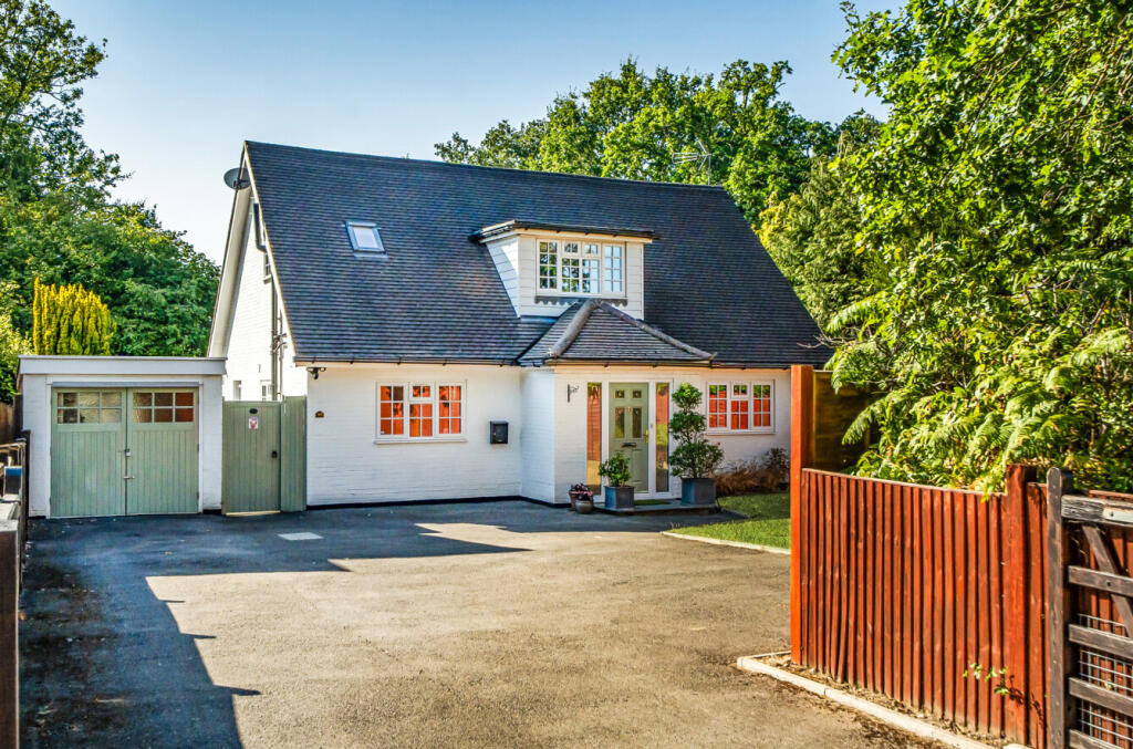 Main image of property: Finchampstead Road, Finchampstead, Wokingham
