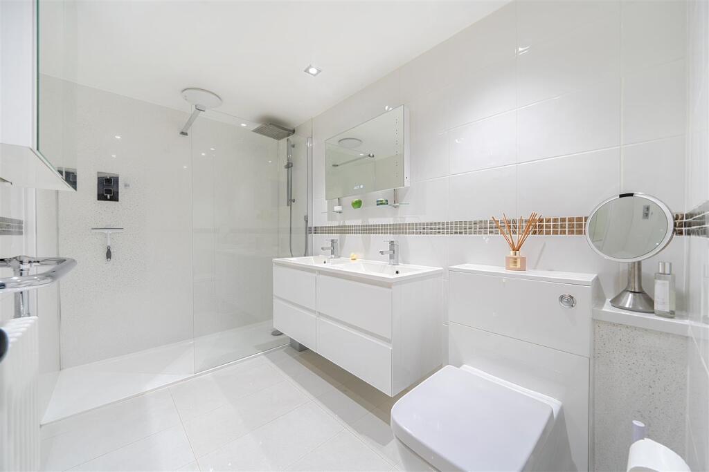 Crescent Road, Alverstoke, Gosport - View 5