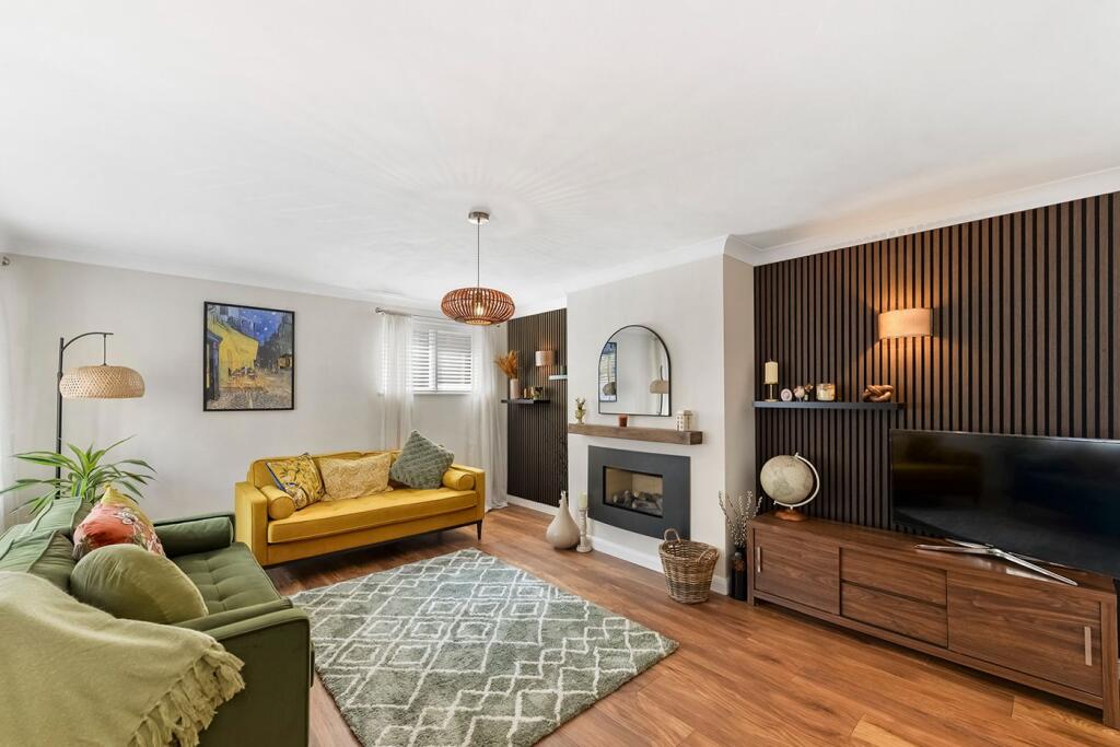 Chapman Avenue, Maidstone, ME15 8EN photo 4