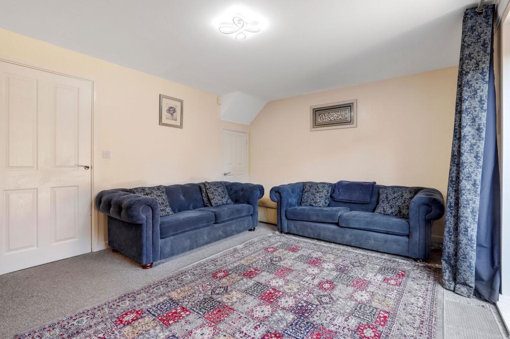 House in Nottingham, Stonebridge Park, St Ann's - More