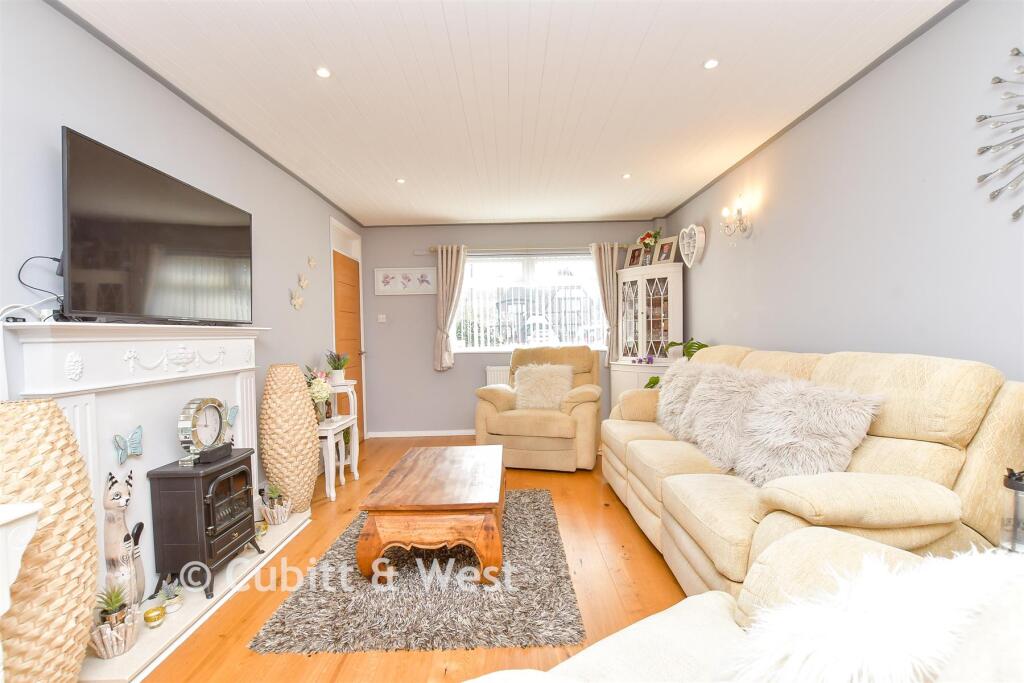 Main image of property: Hillsboro Road, Bognor Regis, West Sussex