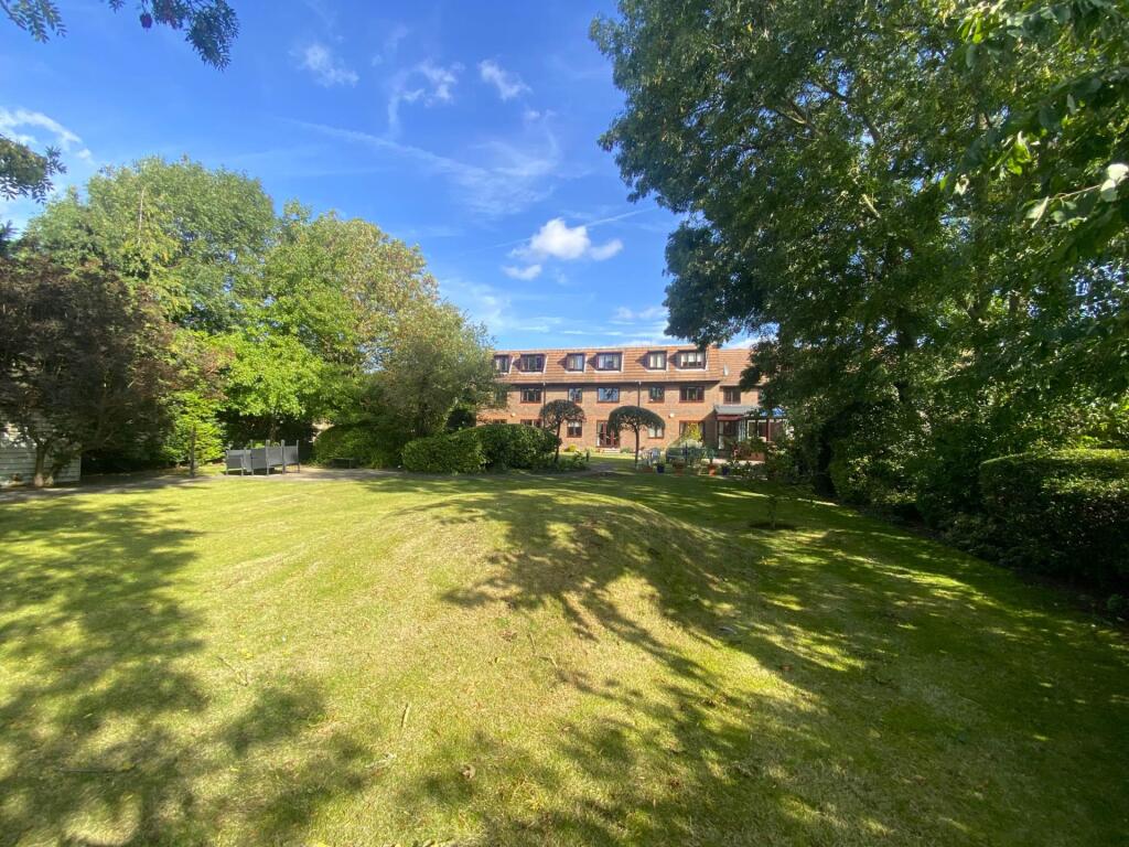 2-bed other on Fernleigh Court, Mawney Road, £110,000