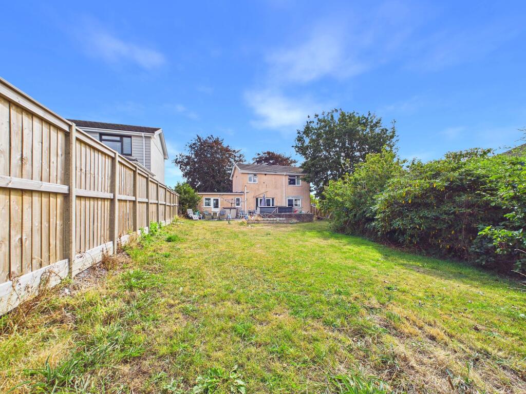 House in Saundersfoot - View 2