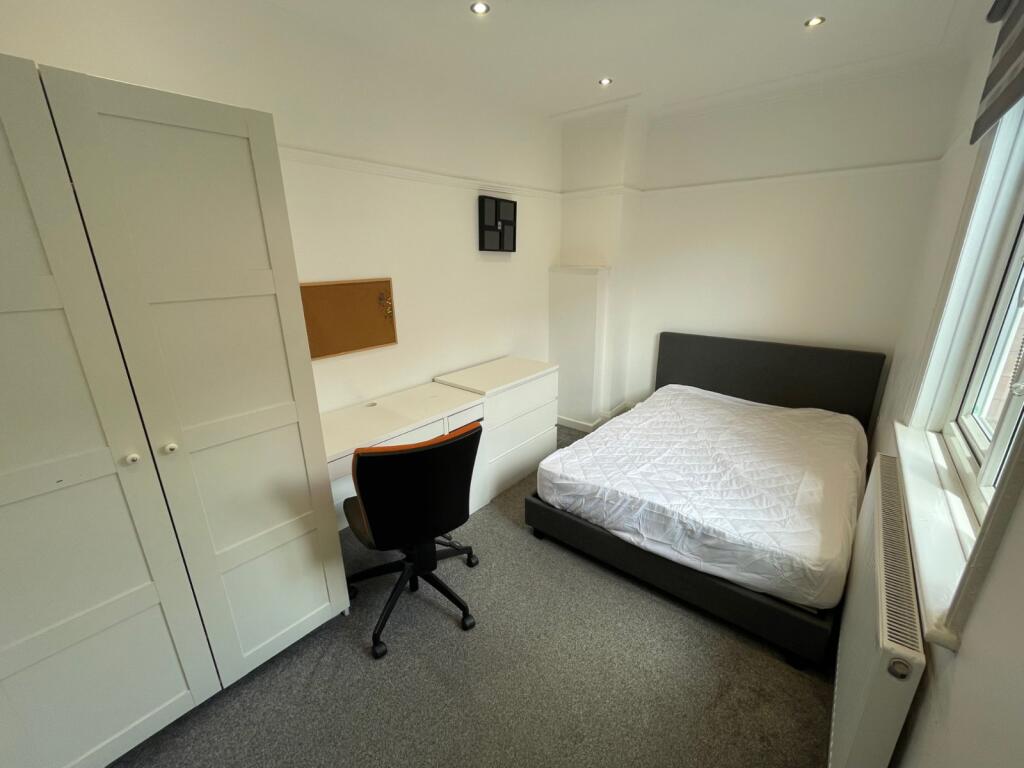 House in Leeds, West Yorkshire - More