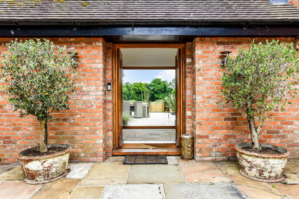 Beaulieu Road, Lyndhurst, SO43 photo 4