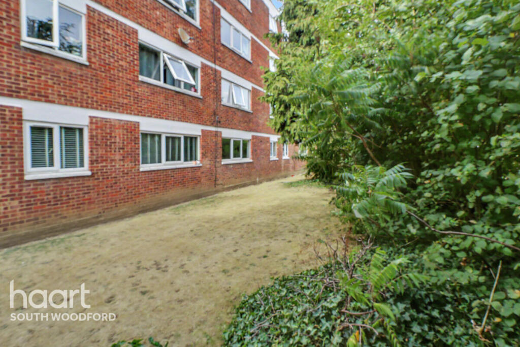 Main image of property: Victoria Road, London