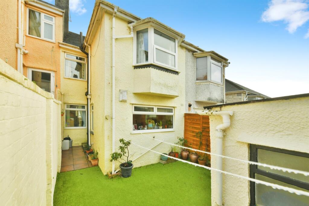 Warleigh Avenue, Plymouth photo 4