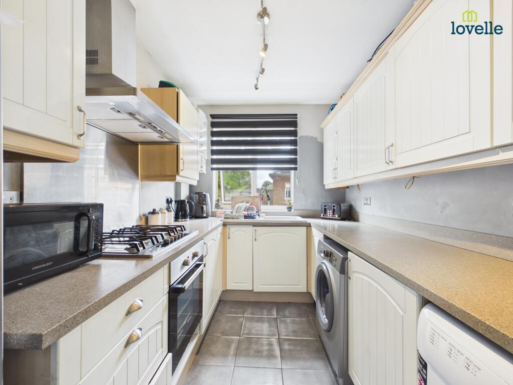 House in Lincoln, Lincolnshire - View 4