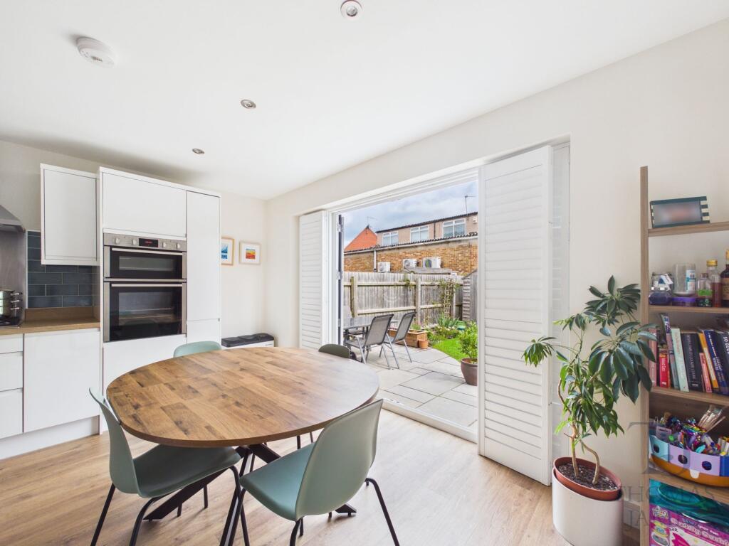 House in Nottingham - View 3