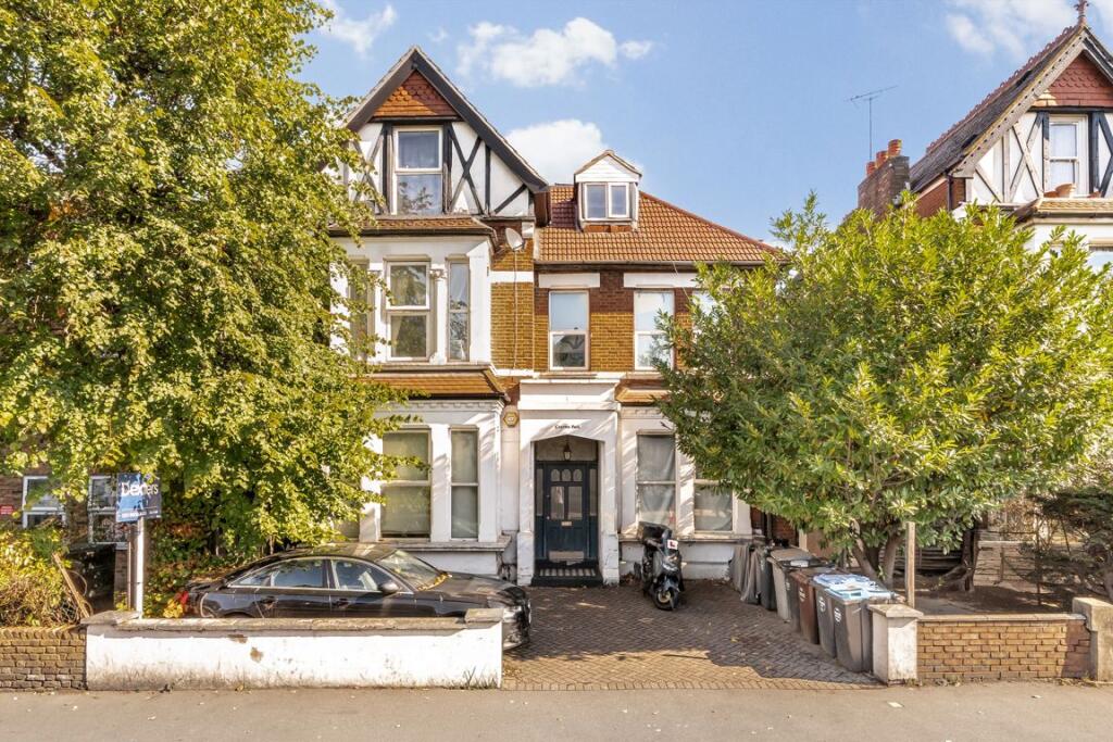 Main image of property: Craven Park, Willesden