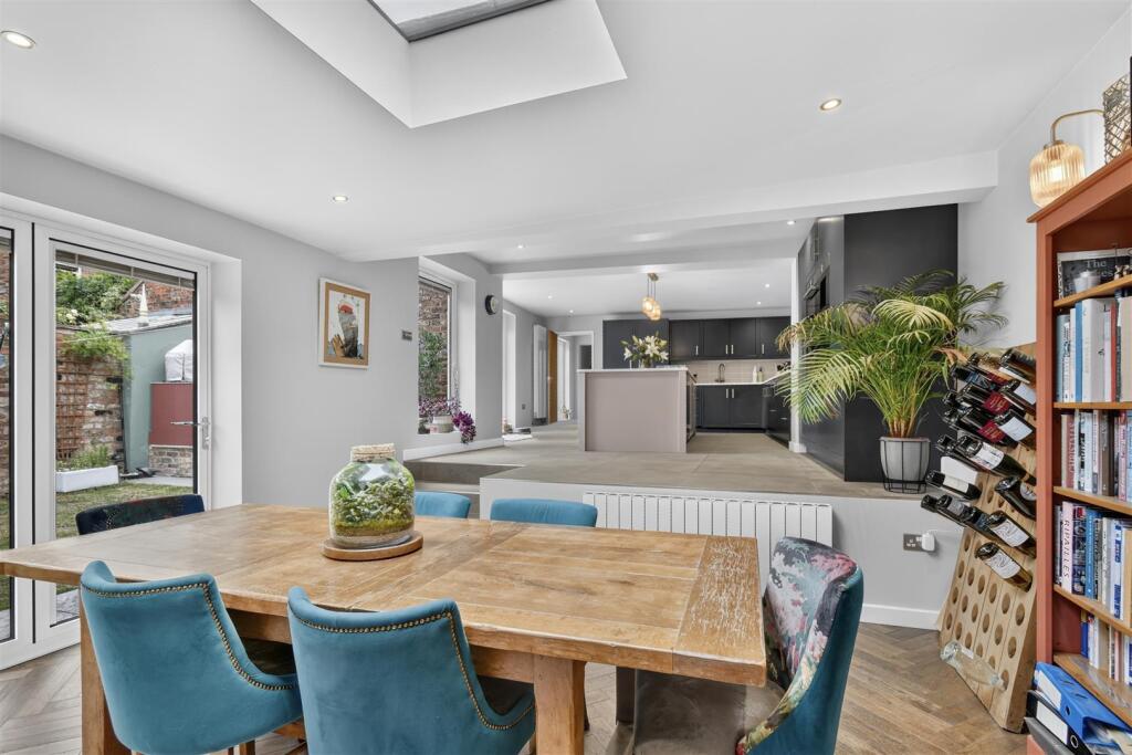 House in York - View 2