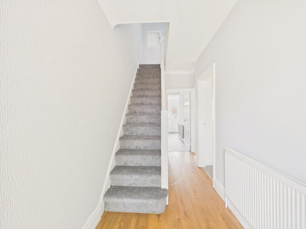 House in Hessle, East Riding of Yorkshire - More