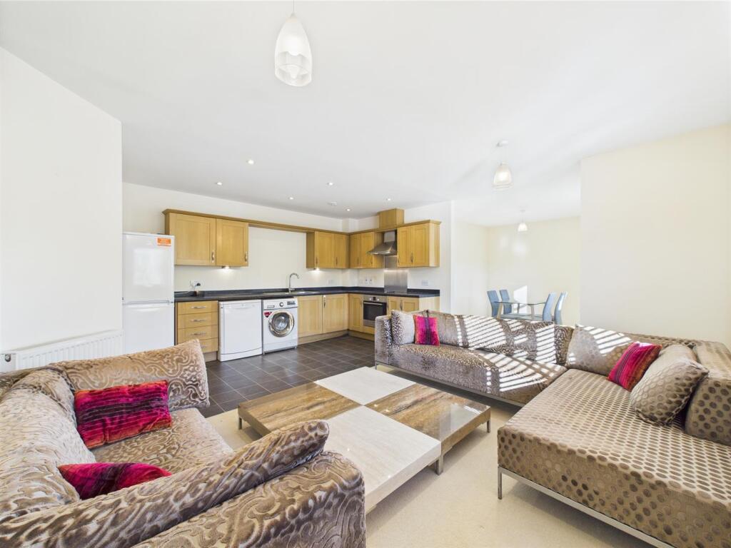 Additional image 6 of 92 Middlewood Close Solihull B91 2UN